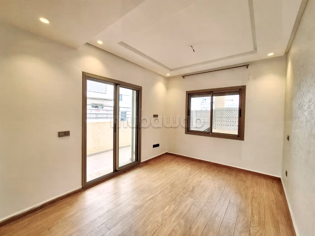 Appartement lumineux avec terrasse