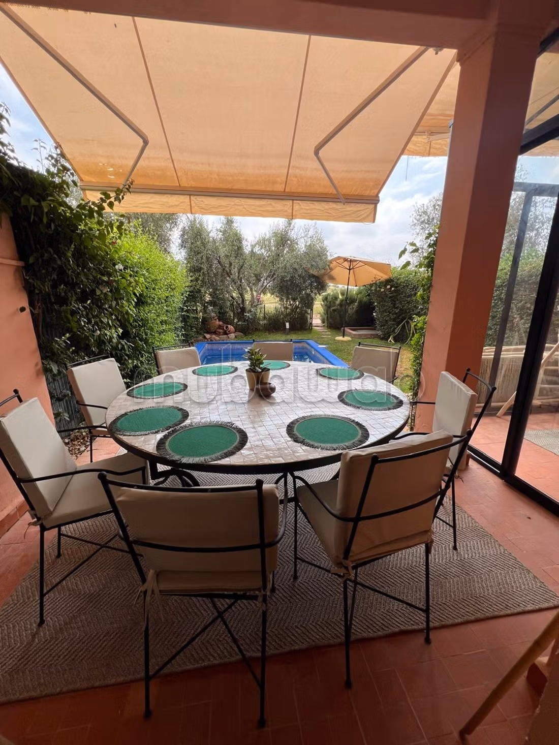 Villa front golf completamente ristrutturata, arredata e decorata di nuovo