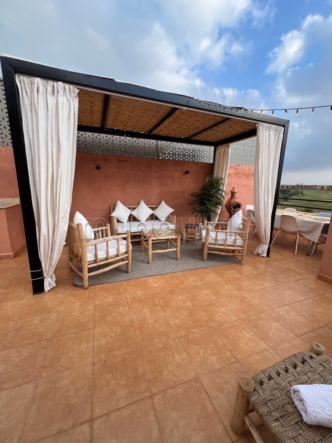 Villa front golf completamente ristrutturata, arredata e decorata di nuovo