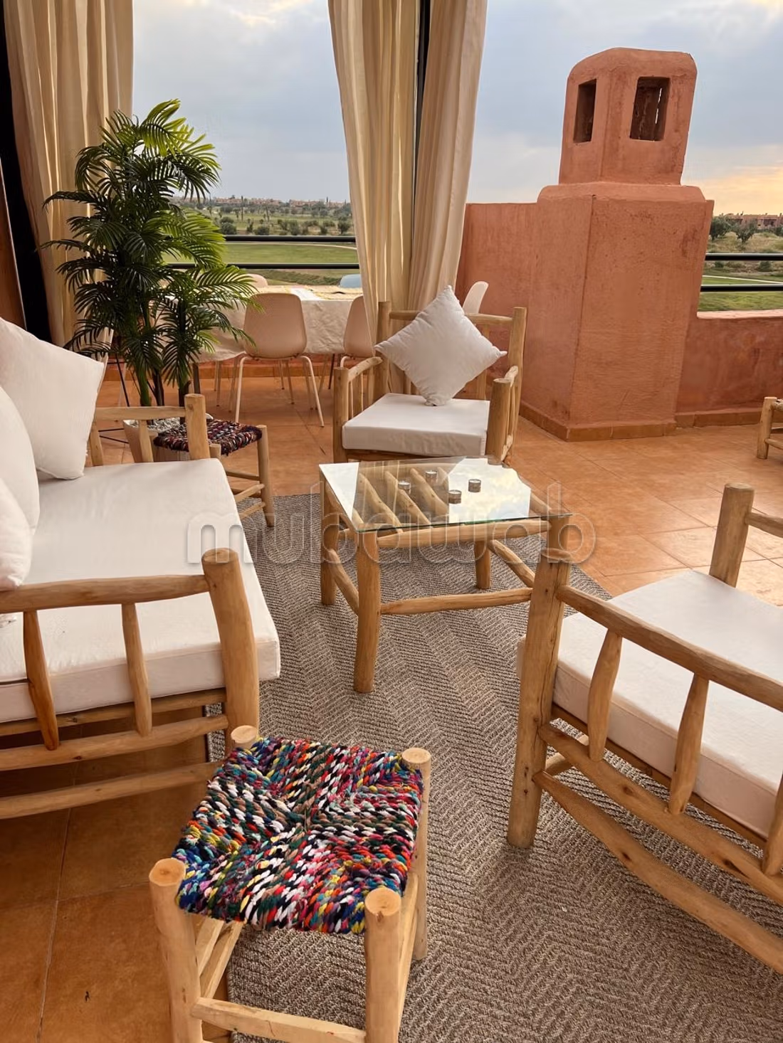 Villa front golf completamente ristrutturata, arredata e decorata di nuovo