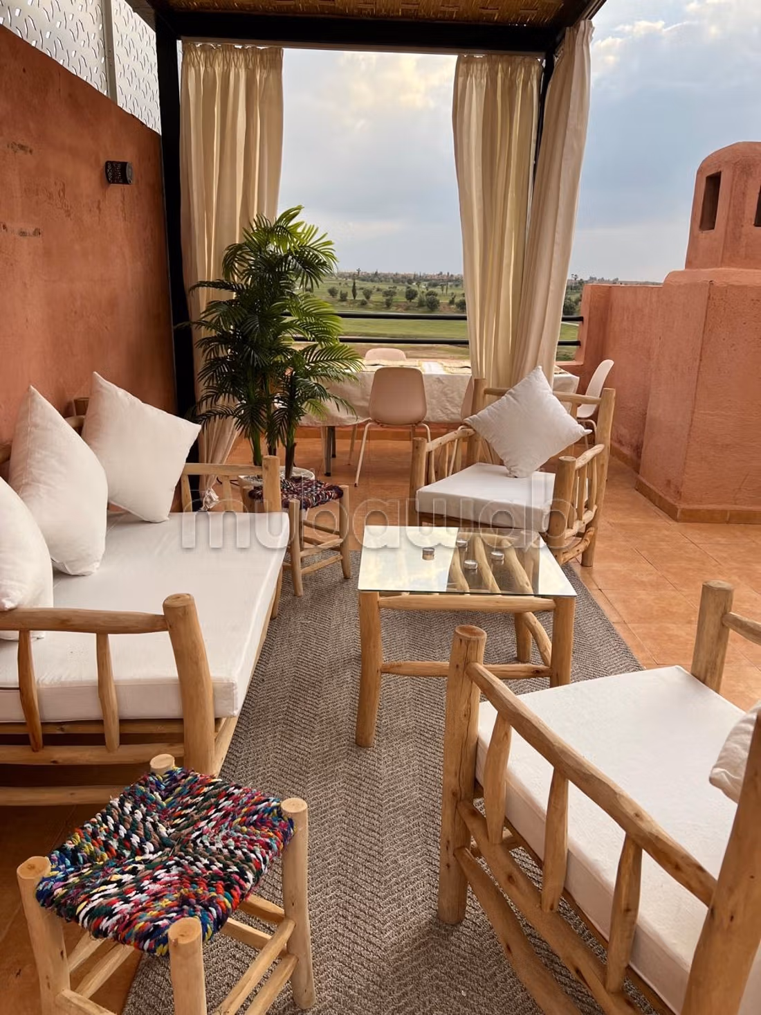 Villa front golf completamente ristrutturata, arredata e decorata di nuovo