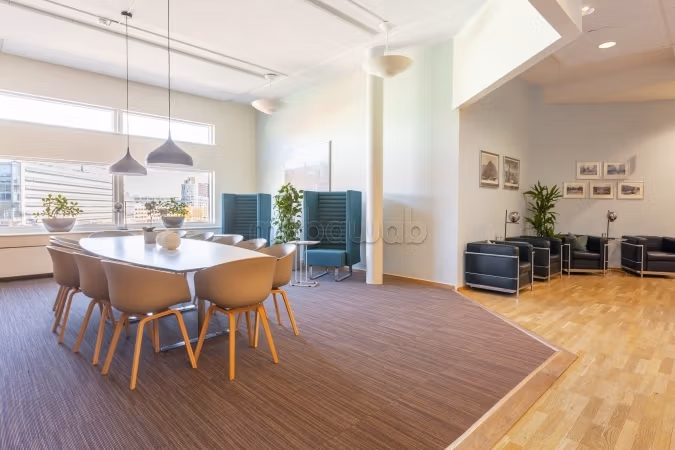 Ufficio in affitto a Ville Verte. Superficie di 5 m². Servizio di concierge e condizionatore