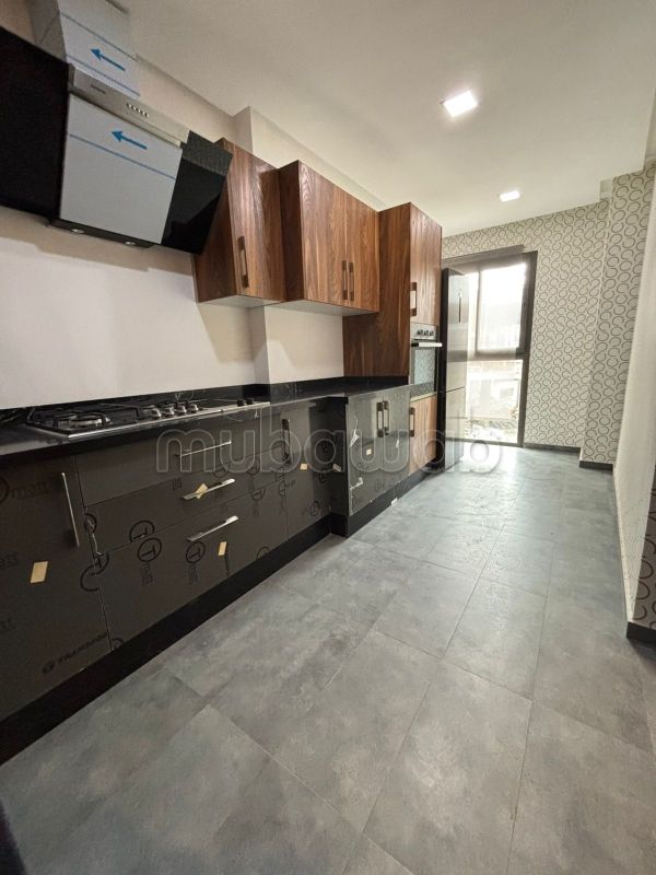 Très bel appartement en location à Ferme Bretonne Hay Arraha. 4 chambres agréables. Bien meublé