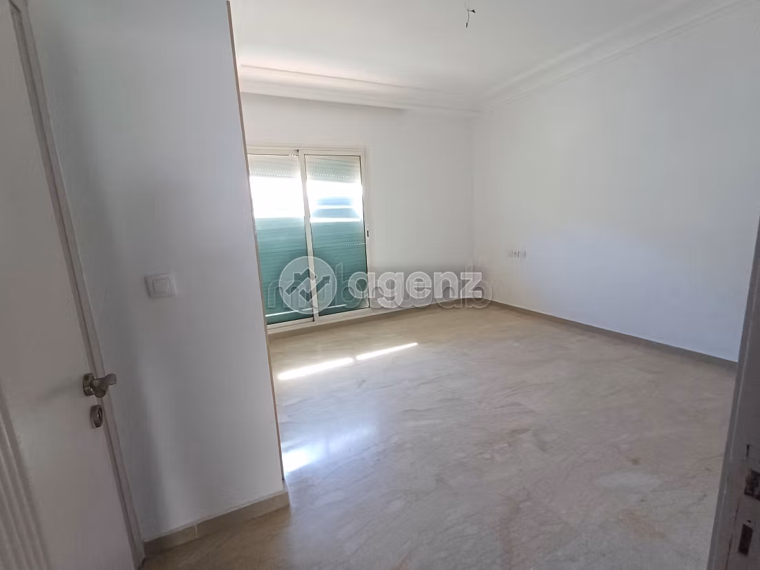 Appartement 99 m² f Val Fleury — 13