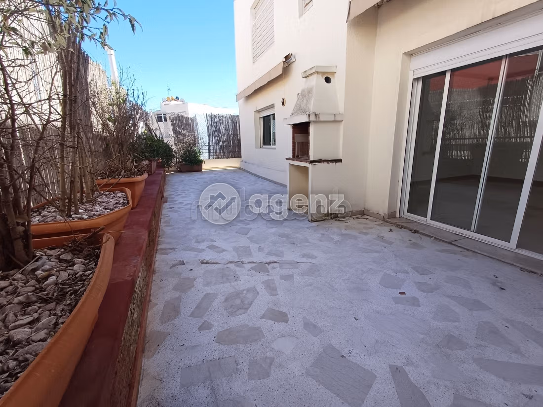 Appartement à vendre 99 m², 3 chambres Val Fleurie Casablanca — 6