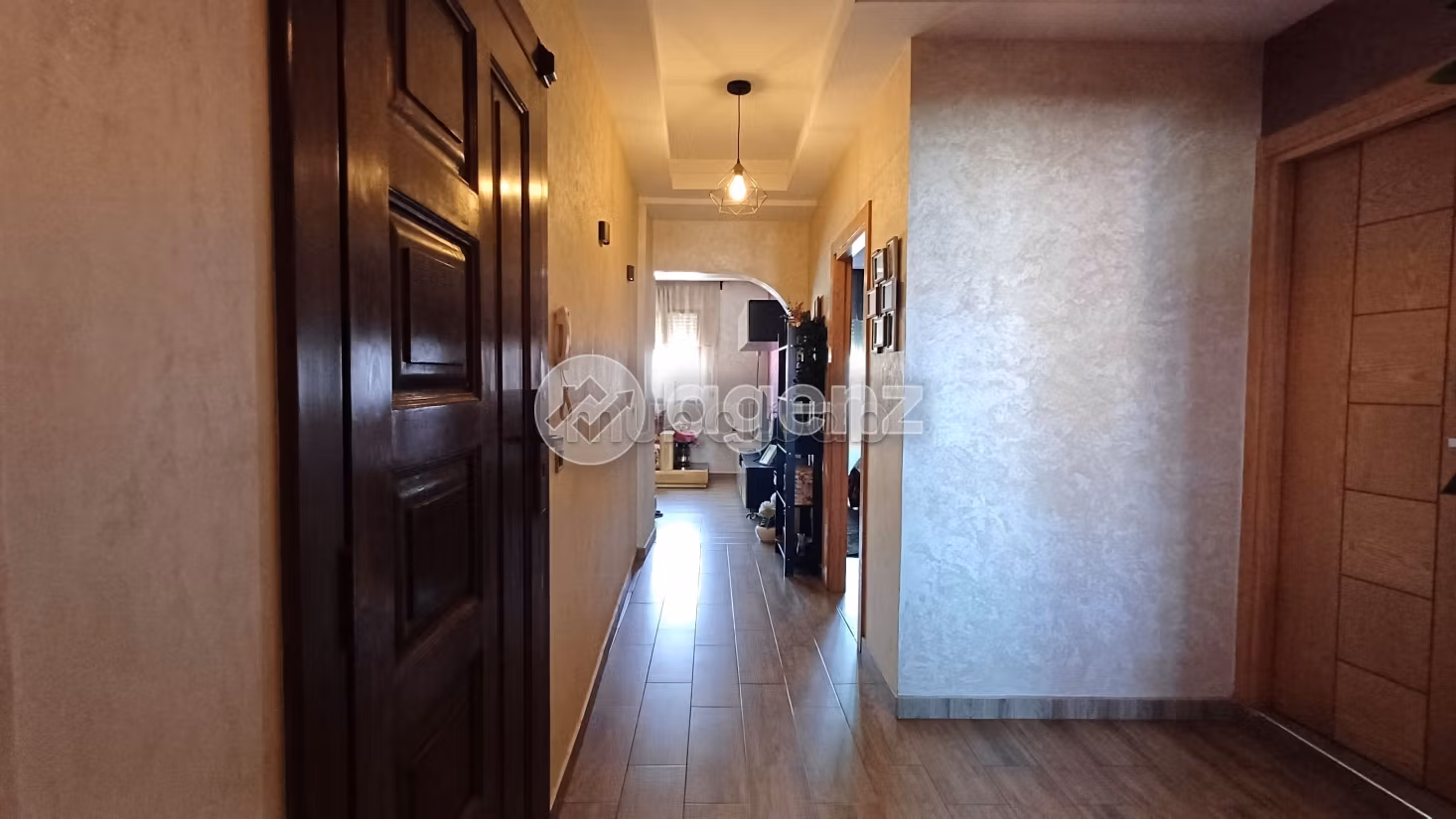 Appartement à vendre 99 m², 2 chambres Zone Industrielle Oukacha Casablanca