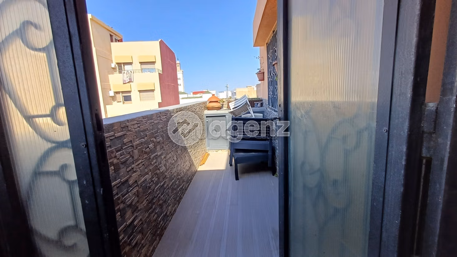 Appartement à vendre 99 m², 2 chambres Zone Industrielle Oukacha Casablanca