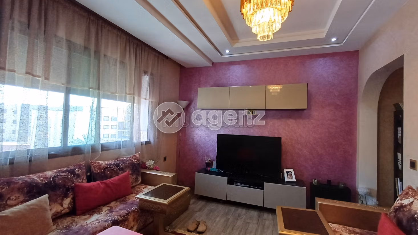 Appartement à vendre 99 m², 2 chambres Zone Industrielle Oukacha Casablanca