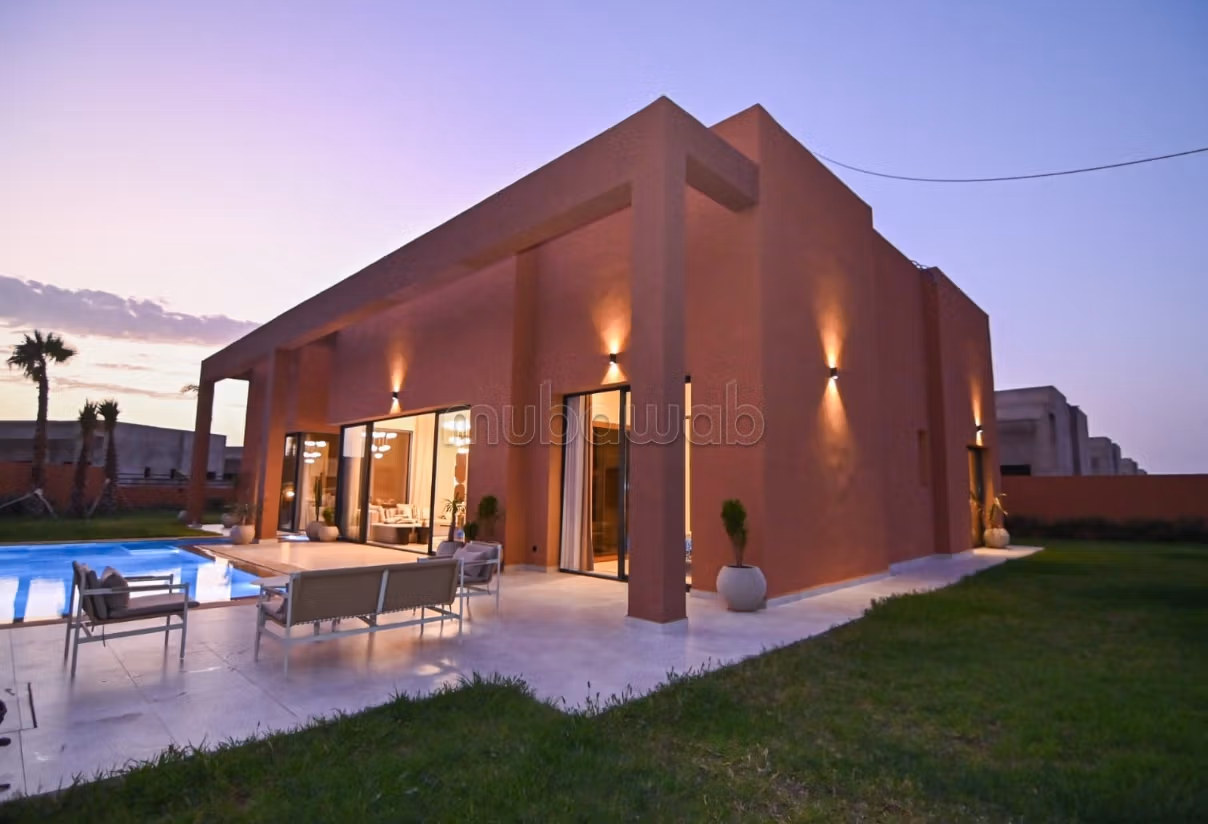 Exceptional architect-designed villa with pool & wellness area & cinema