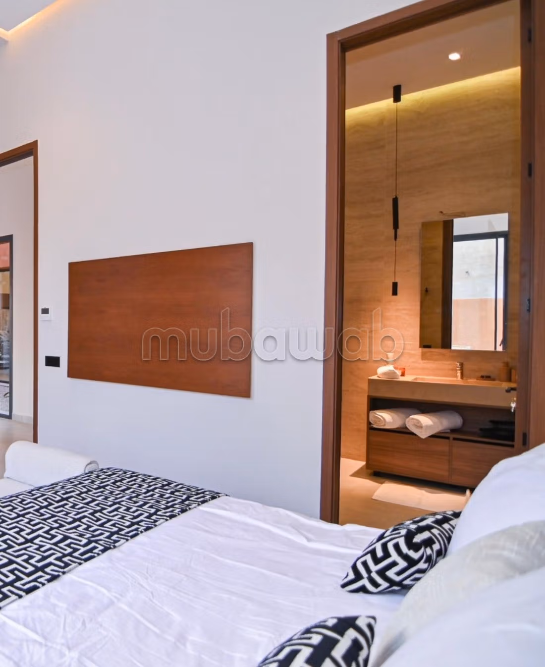 Exceptional architect-designed villa with pool & wellness area & cinema