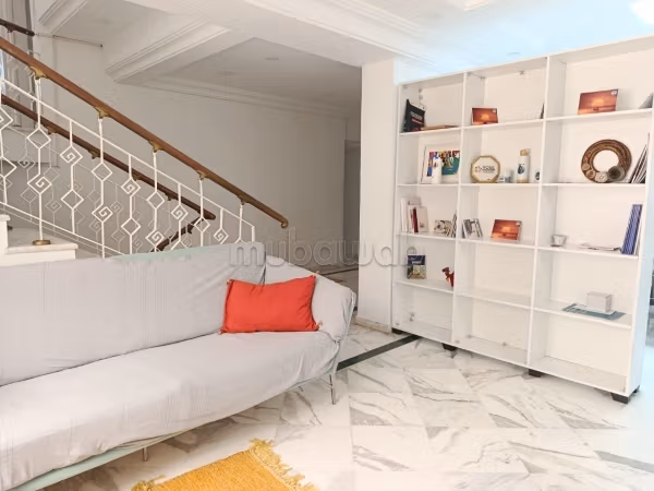 A louer villa a usage bureautique