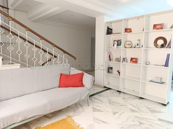 A louer villa a usage bureautique