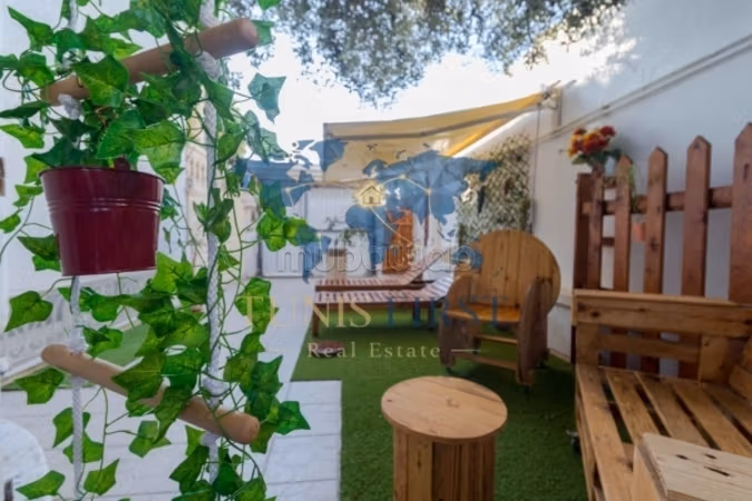 A louer un rez de jardin S2 meublé à Marsa Cornich