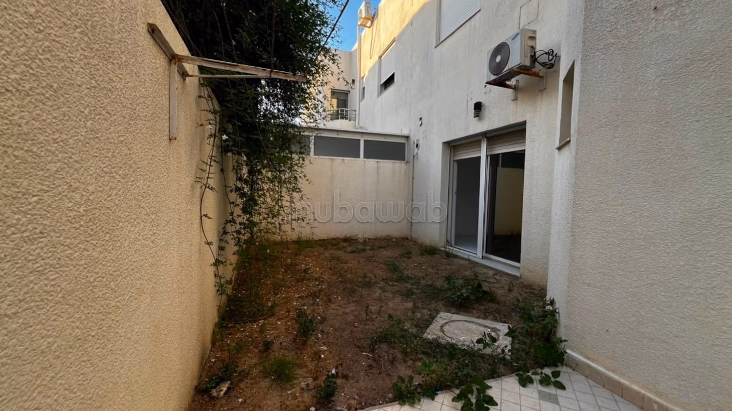 In vendita, Duplex a Radès Méliane