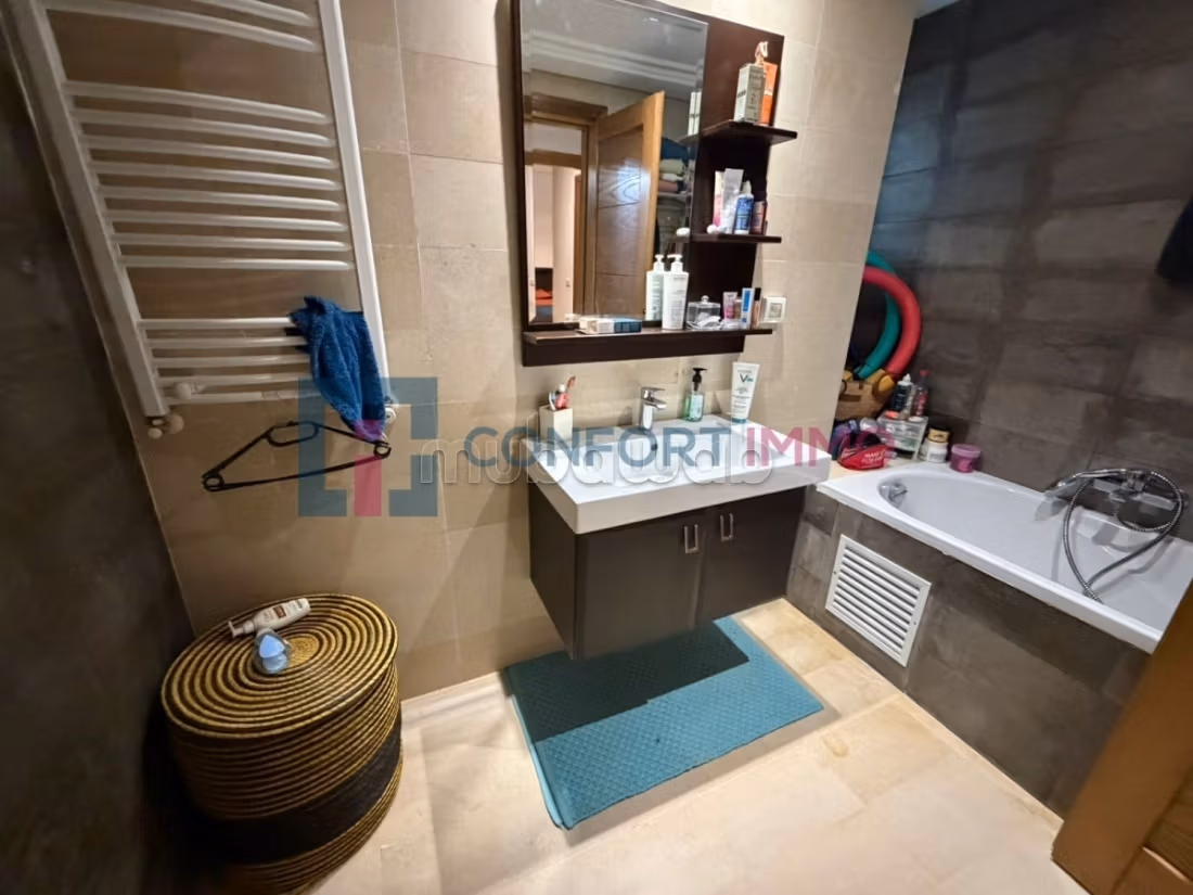Exceptional apartment with swimming pool