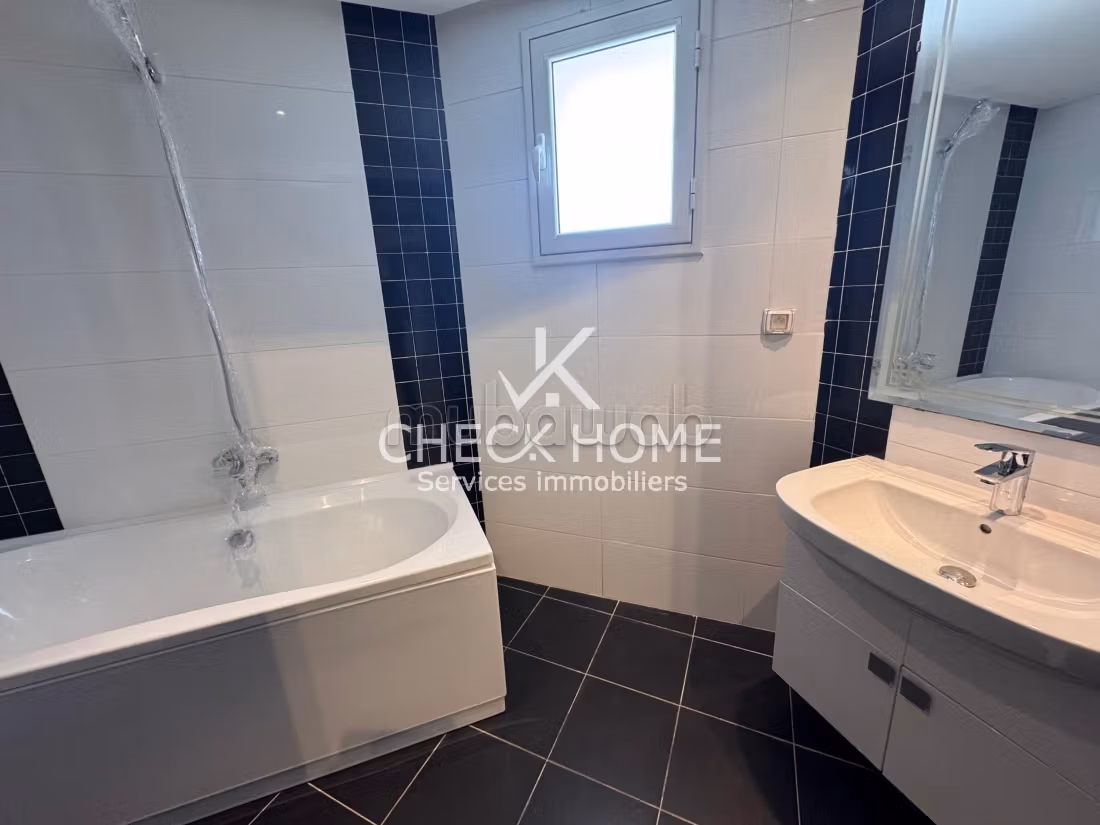 A vendre un duplex s4 à Mrezga Hammamet