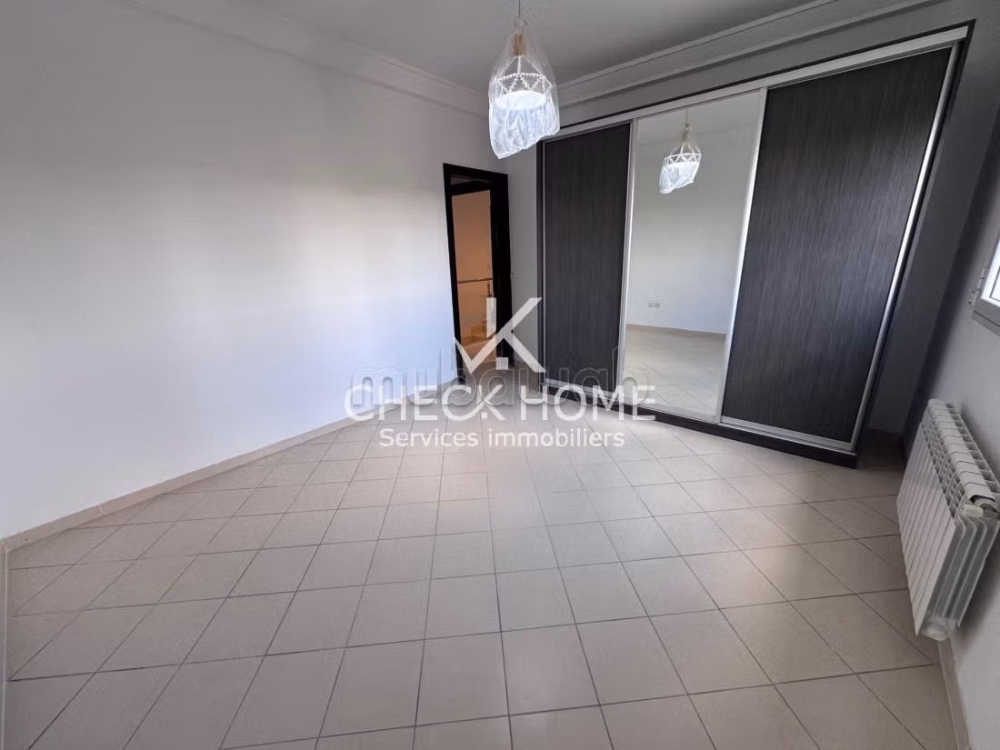 A vendre un duplex s4 à Mrezga Hammamet