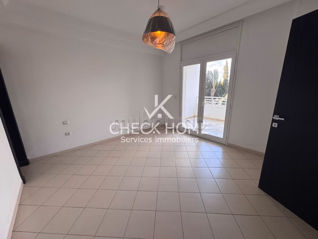 A vendre un duplex s4 à Mrezga Hammamet