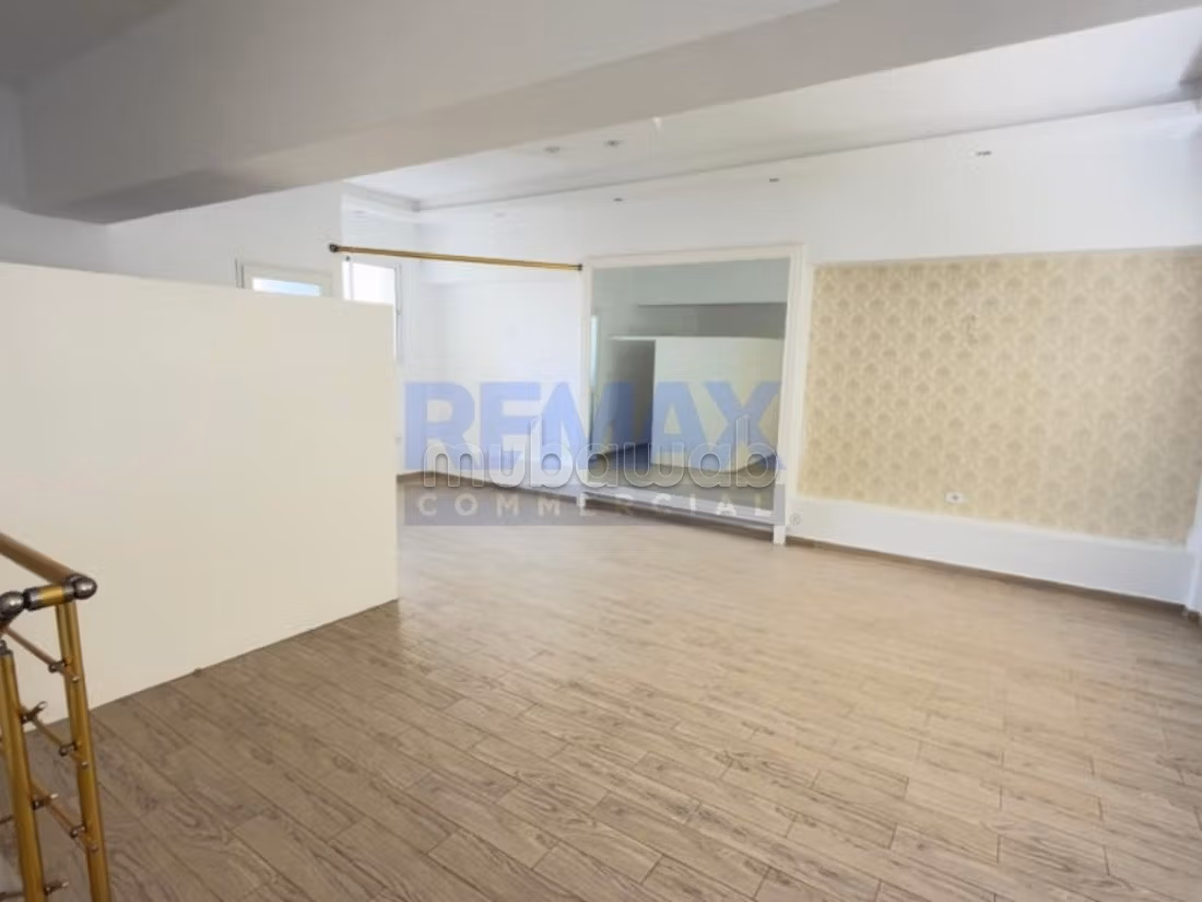 Local commercial a vendre lac 2