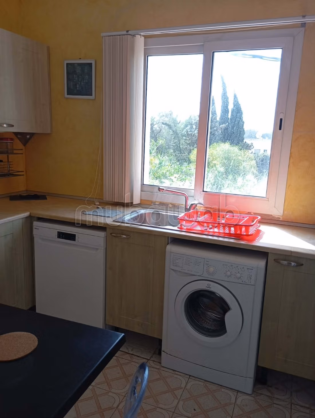 À louer – Etage de villa meublé à Carthage Amilcar