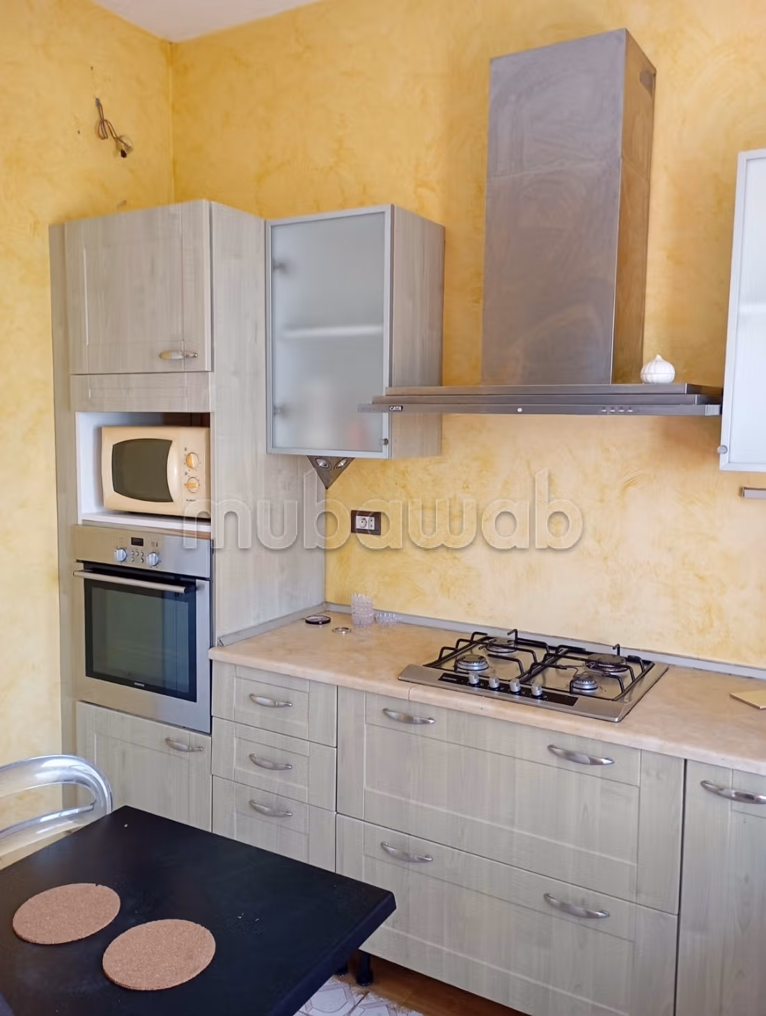 À louer – Etage de villa meublé à Carthage Amilcar