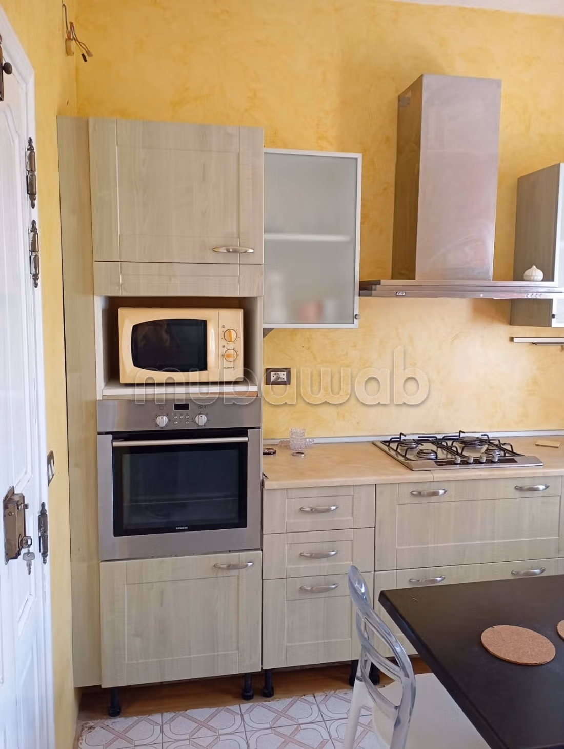 À louer – Etage de villa meublé à Carthage Amilcar