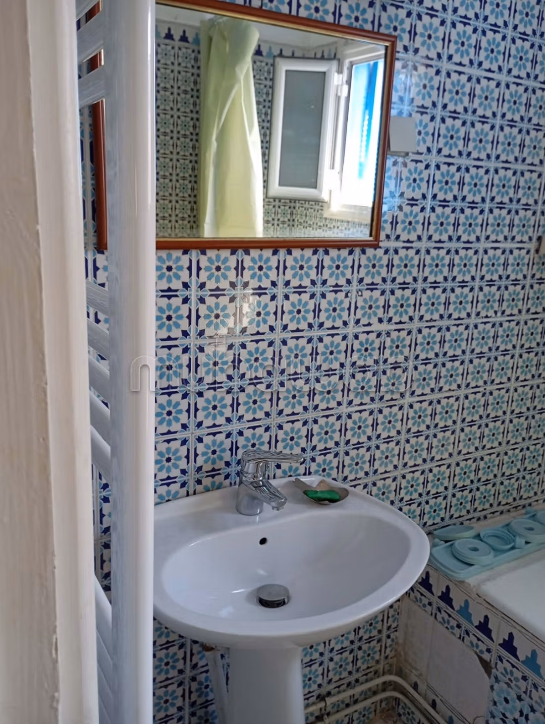 À louer – Etage de villa meublé à Carthage Amilcar