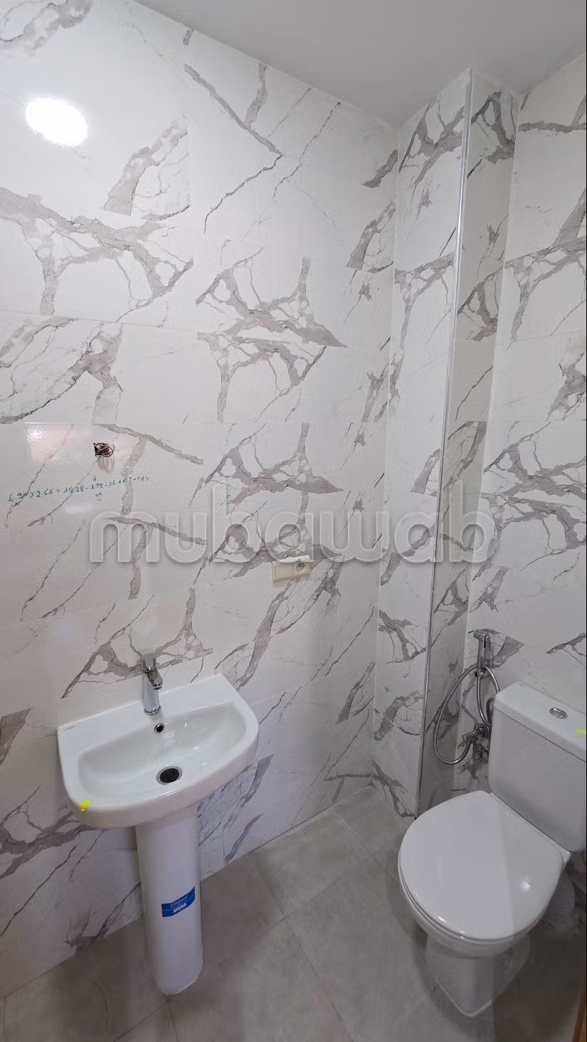 Apartment for sale. 2 comfortable rooms. Exceptional mountain view, Robust door
