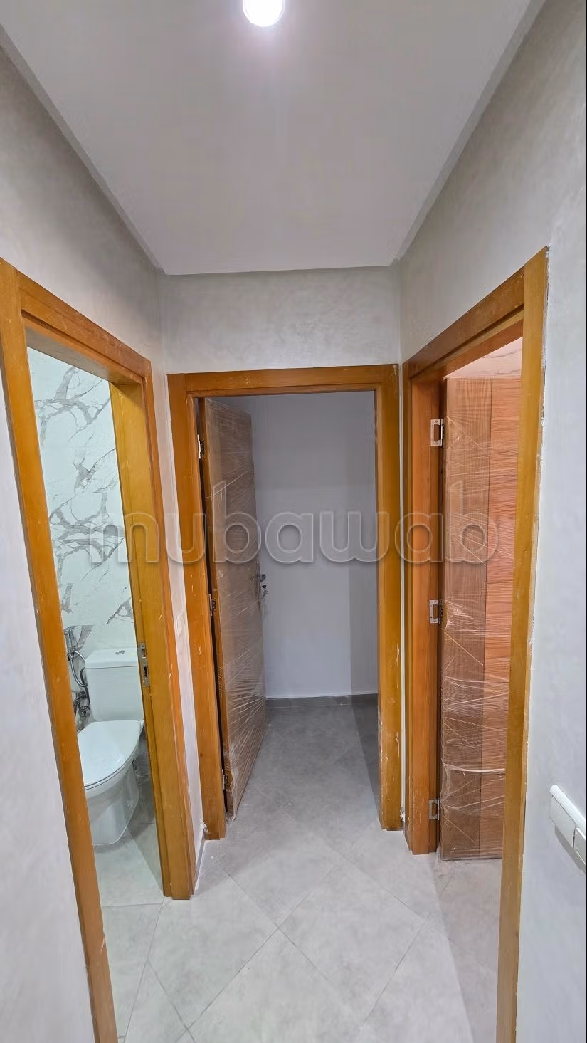 Apartment for sale. 2 comfortable rooms. Exceptional mountain view, Robust door