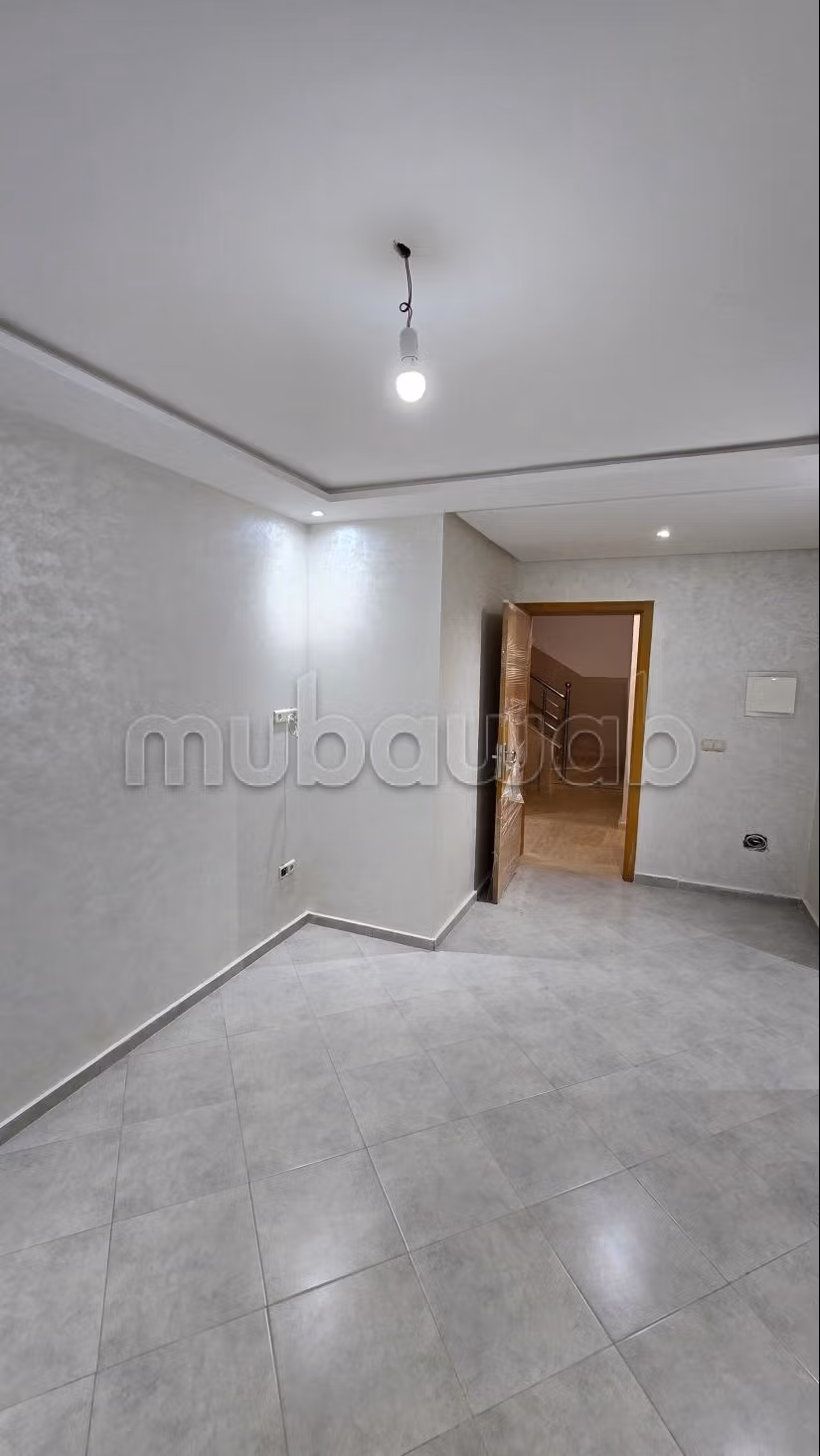 Apartment for sale. 2 comfortable rooms. Exceptional mountain view, Robust door