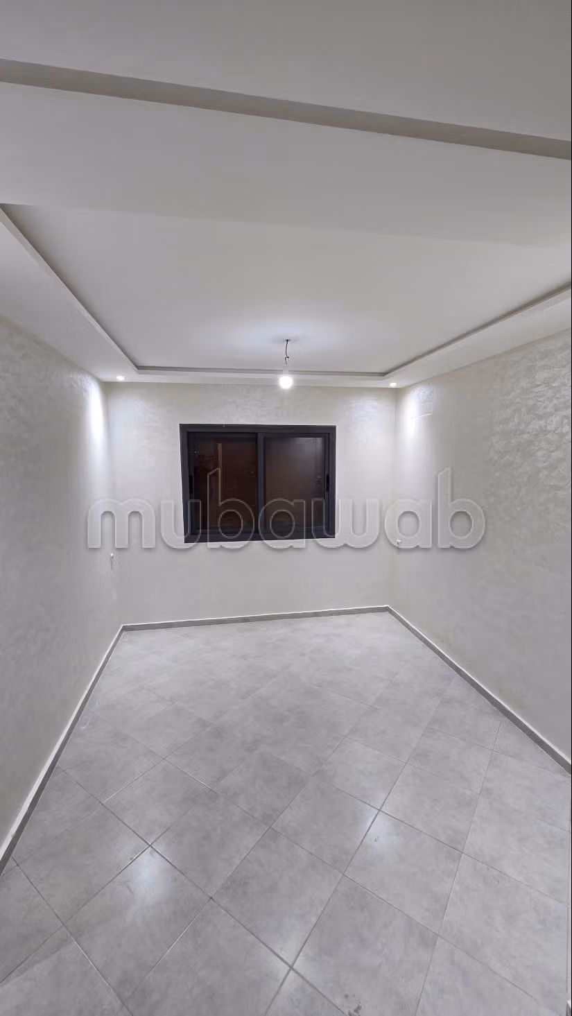 Apartment for sale. 2 comfortable rooms. Exceptional mountain view, Robust door