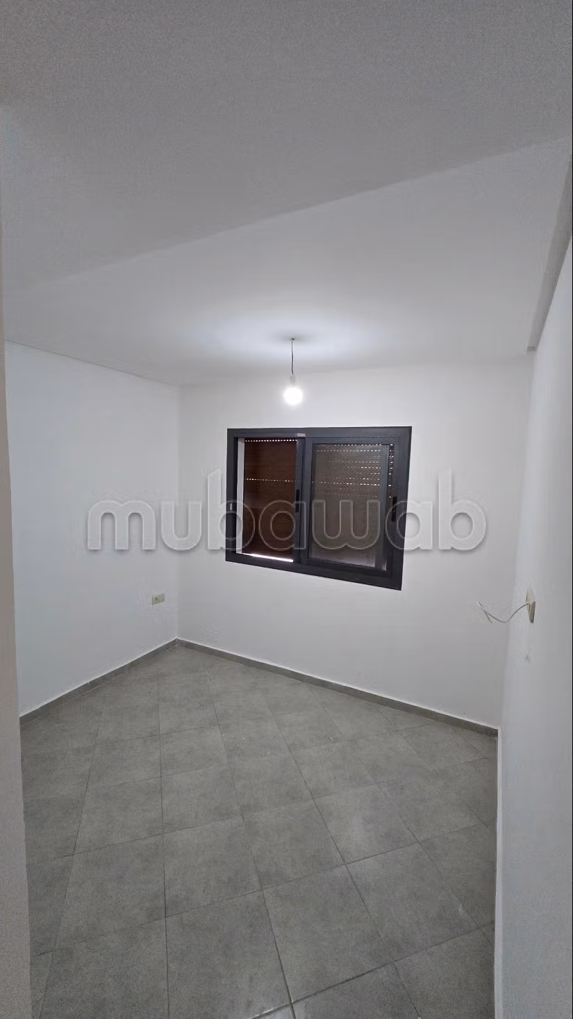 Apartment for sale. 2 comfortable rooms. Exceptional mountain view, Robust door