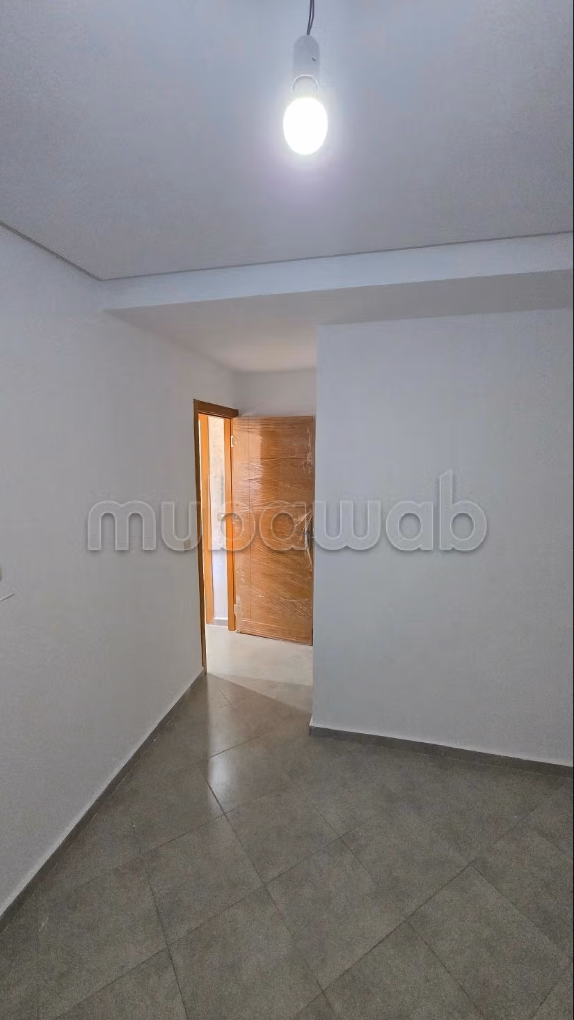 Apartment for sale. 2 comfortable rooms. Exceptional mountain view, Robust door