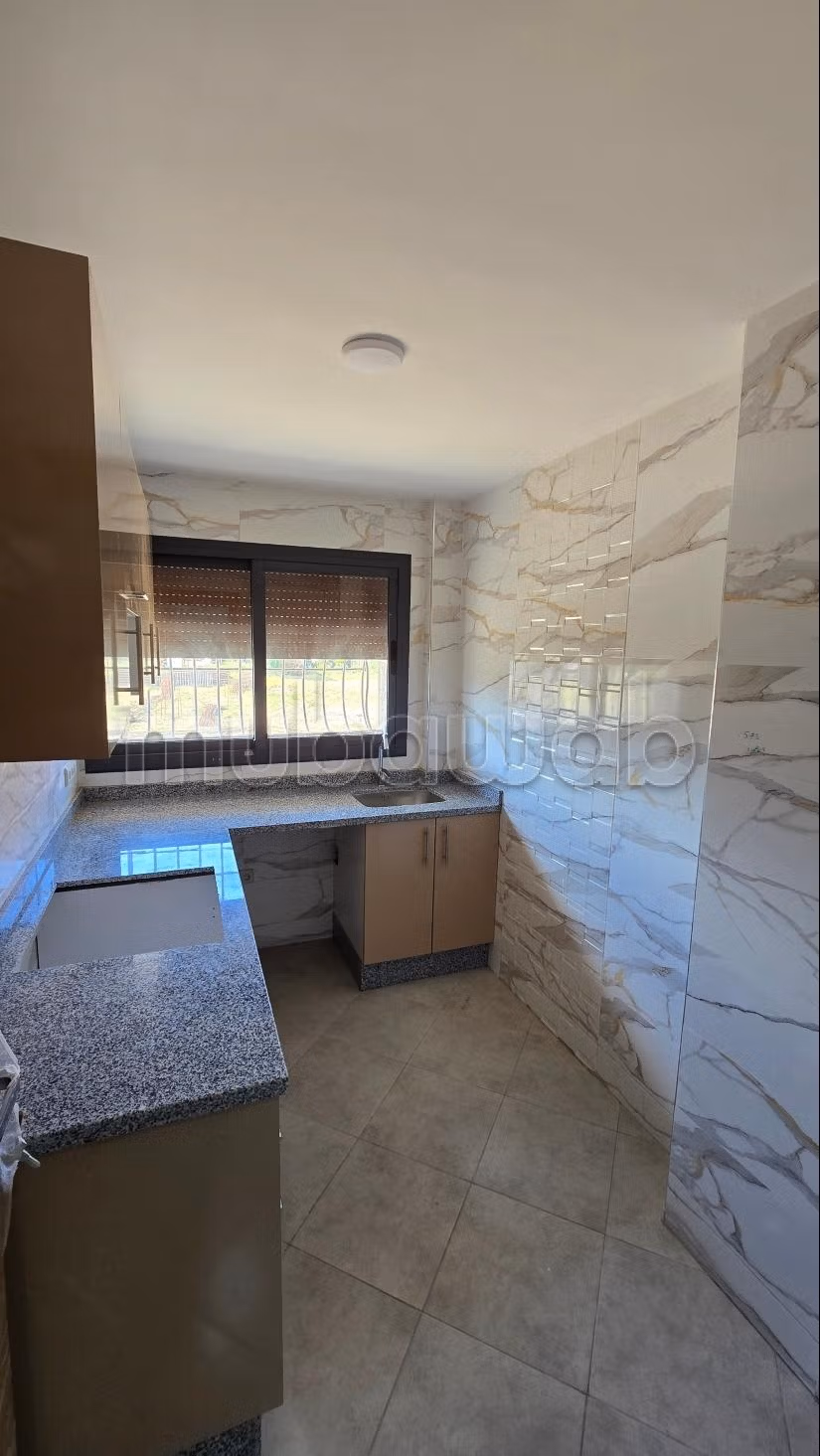 Apartment for sale. 2 comfortable rooms. Exceptional mountain view, Robust door