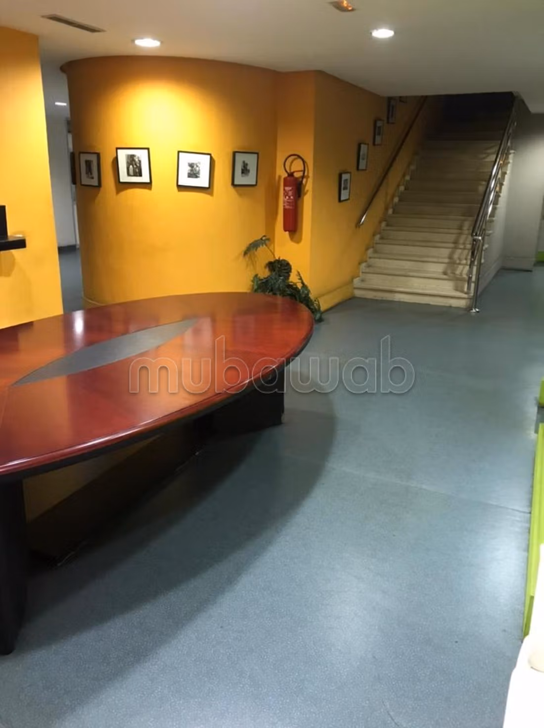 Oficinas en alquiler / centro de formación en Aïn Sebaâ.
Superficie total 887 m²