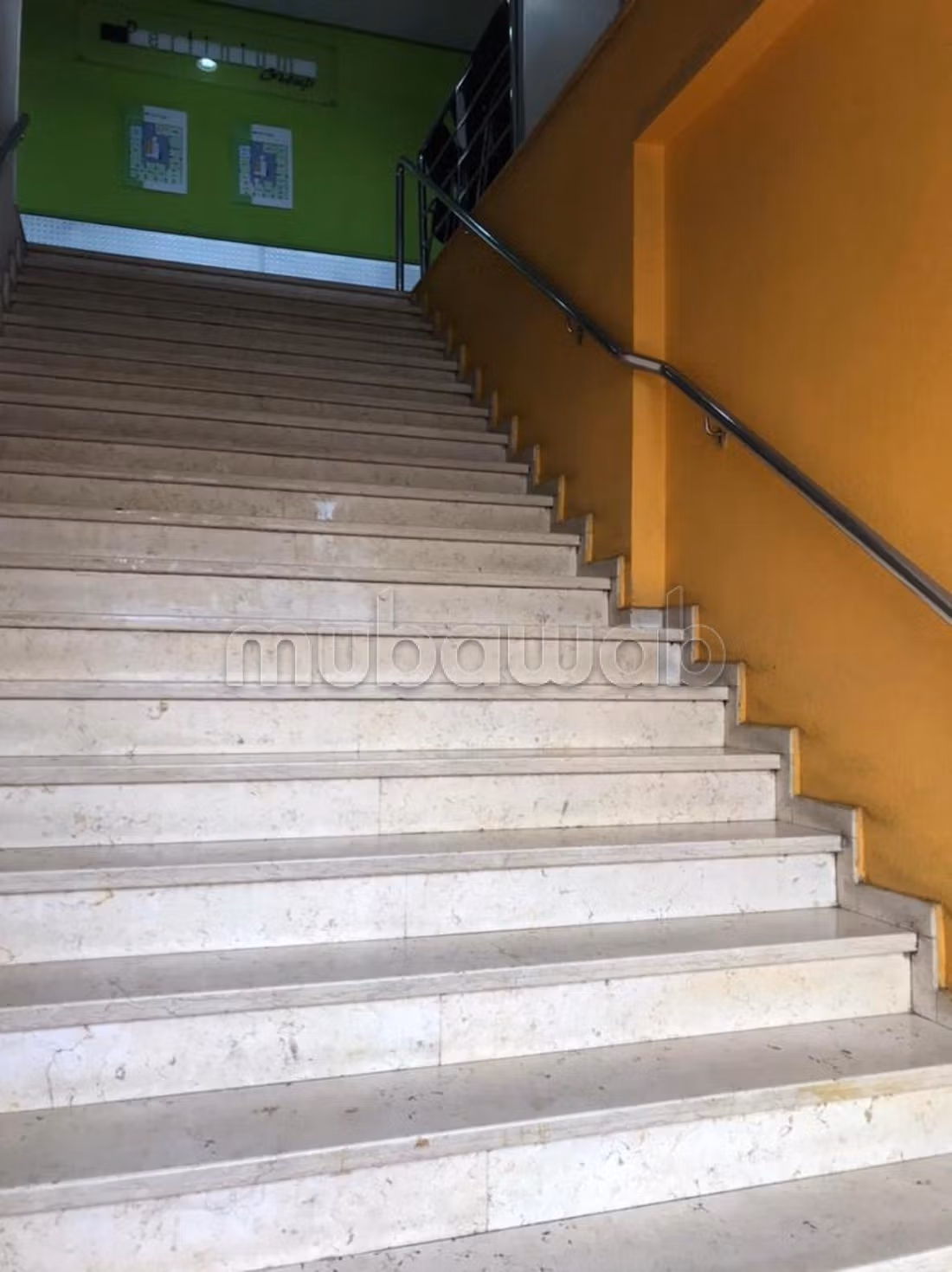 Oficinas en alquiler / centro de formación en Aïn Sebaâ.
Superficie total 887 m²