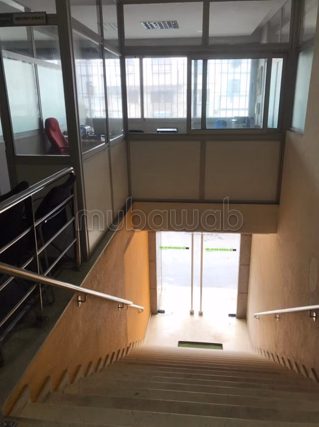 Oficinas en alquiler / centro de formación en Aïn Sebaâ.
Superficie total 887 m²