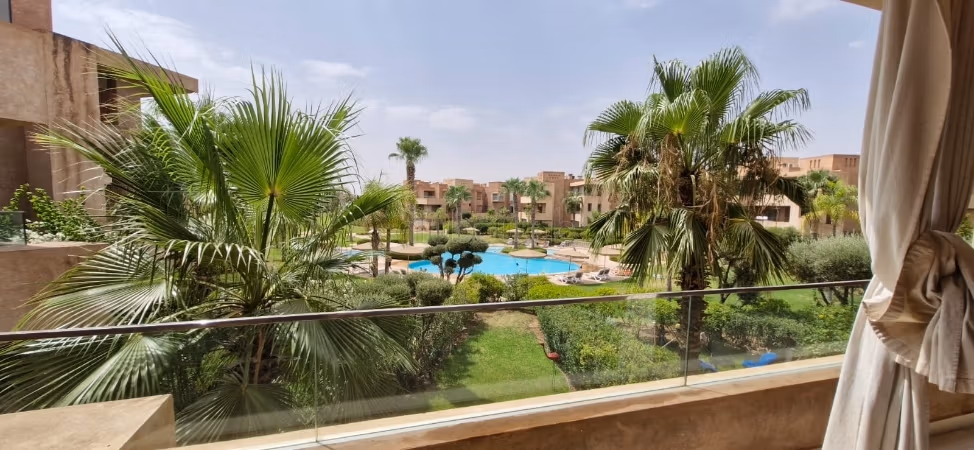 BEL appartement VIDE en location à PRESTIGIA TOPAZE