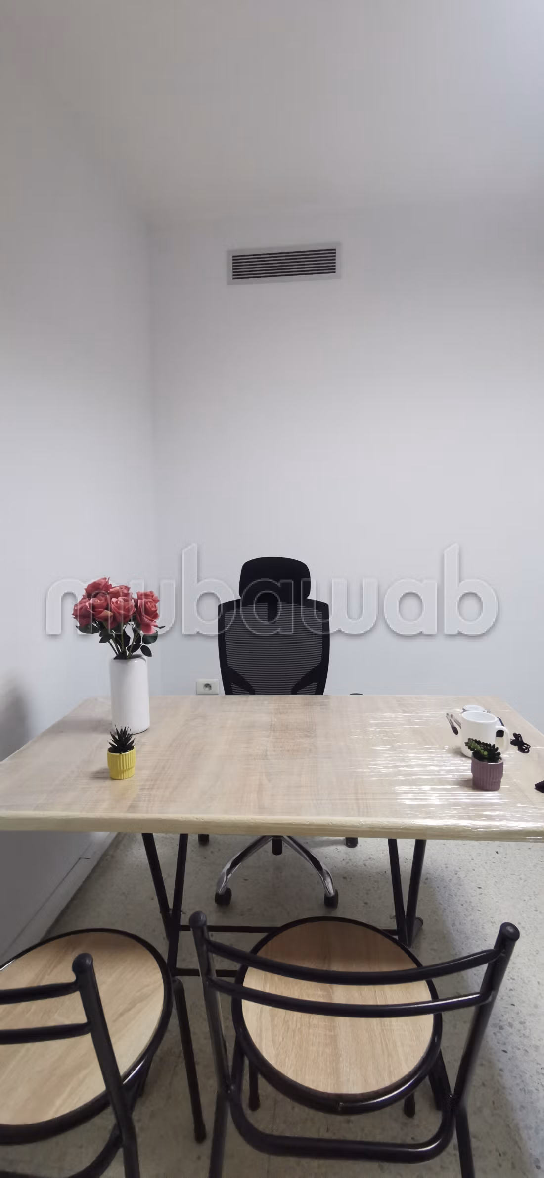 Location bureau privé 12m2 Tunis, Montplaisir