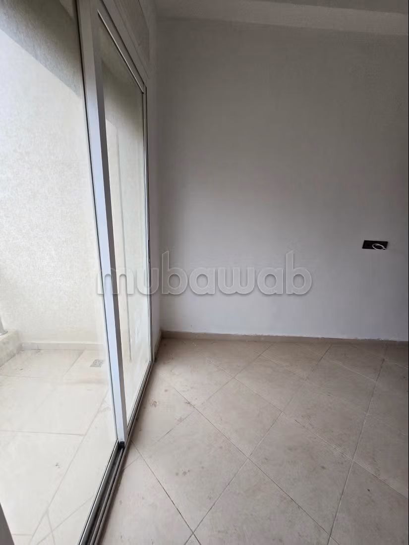 Splendido appartamento in vendita. 1 locale. Giardino e terrazzo