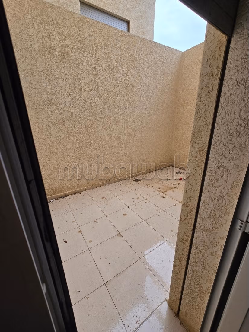 Splendido appartamento in vendita. 1 locale. Giardino e terrazzo