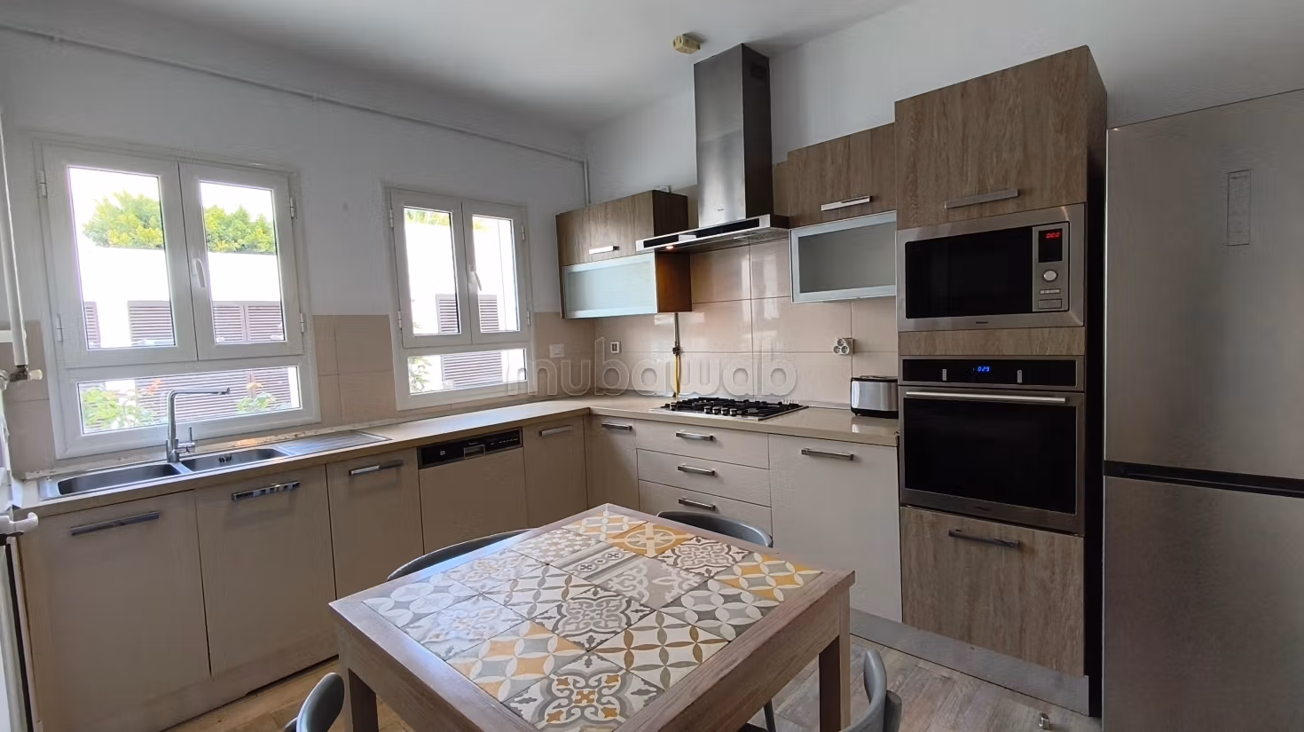 Un triplex in S5 a Gammarth, in affitto
