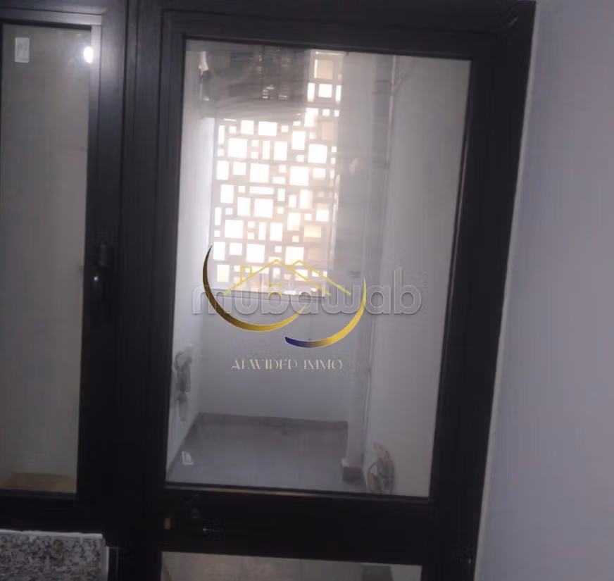A vendre un appartement s4 aus jardin de carthage