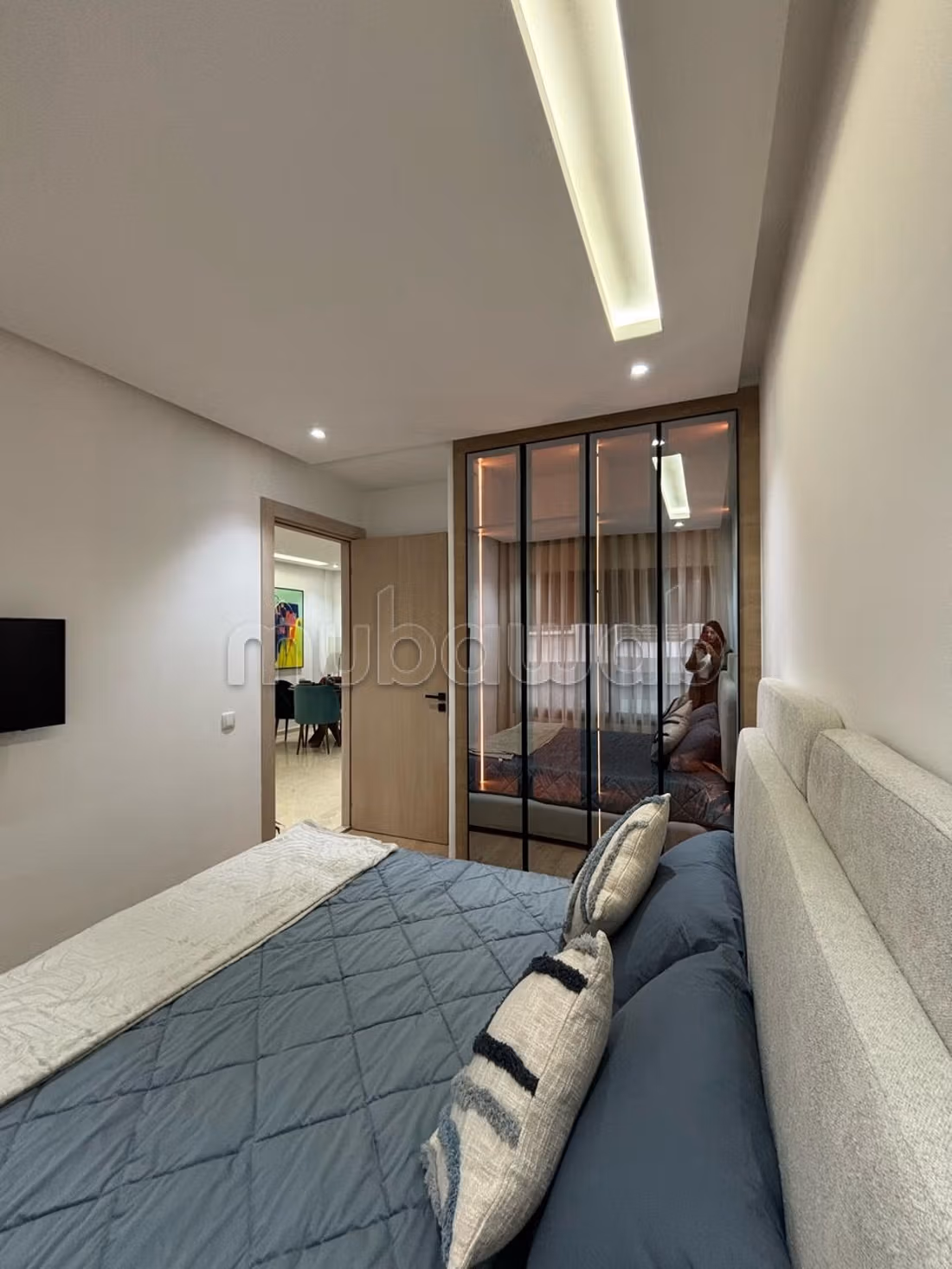 Appartement en vente à Bourgogne Ouest. Superficie 57 m². Porte blindée et résidence sécurisée — 5