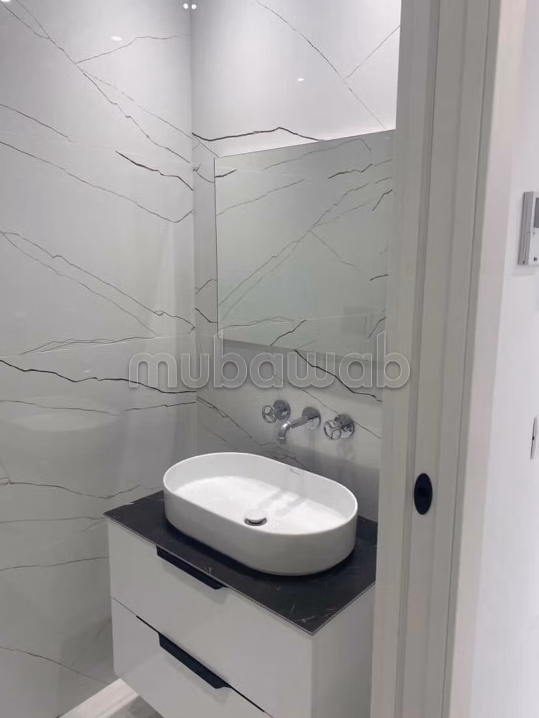 À vendre un duplex neuf meublé jardin de catthage