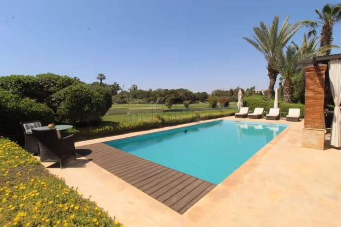 PREMIUM. Villa meublée avec piscine privée