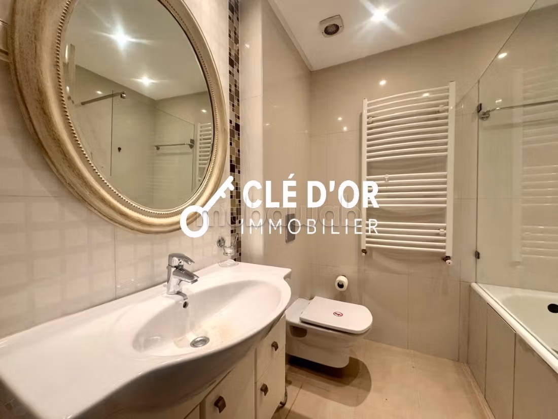 Appartamento S3 arredato con piscina e vista lago