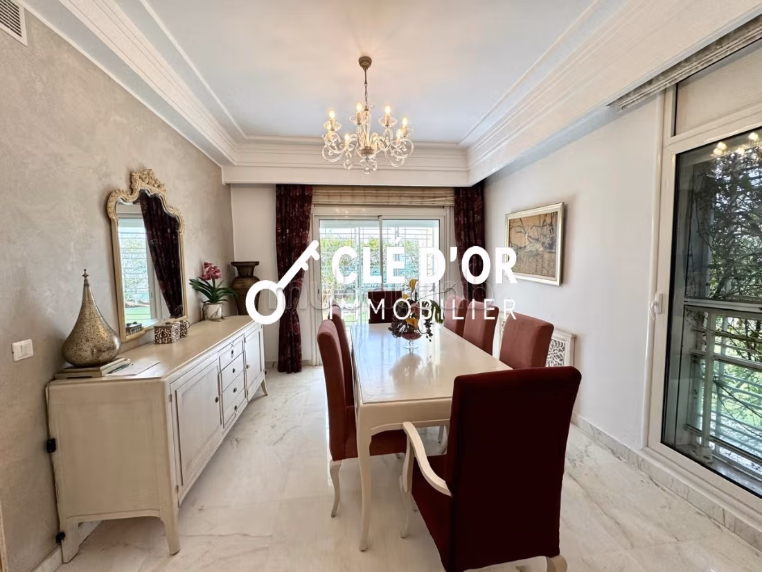Appartamento S3 arredato con piscina e vista lago
