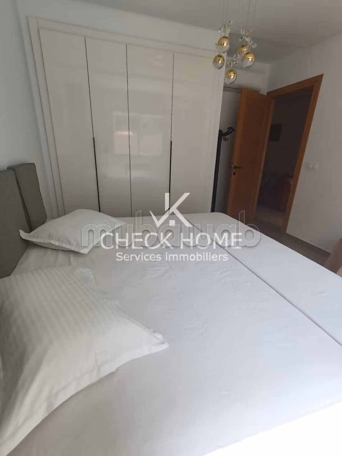 In vendita un appartamento s1 a AFH Mrezga