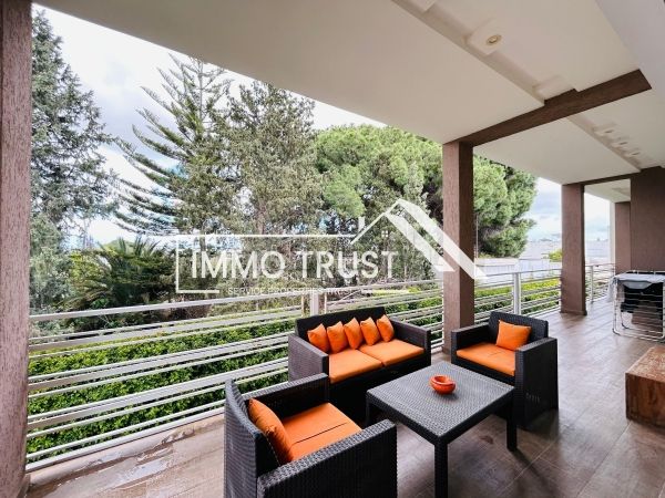 Etage de villa S4 avec terrasse à La Soukra